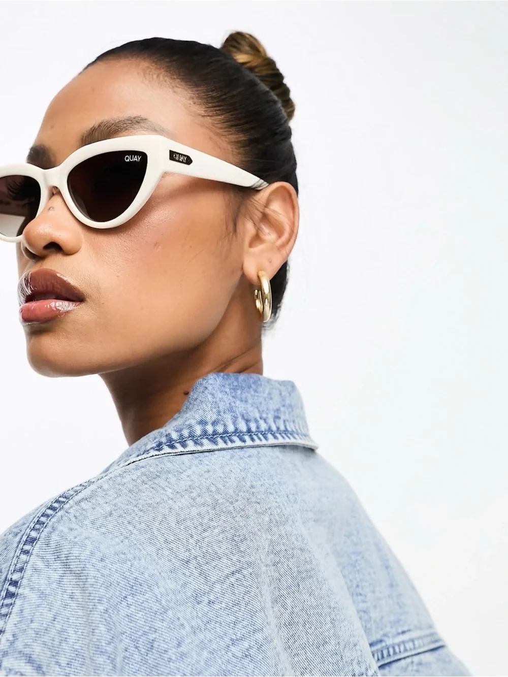 Quay Narrow Down Sunglasses - Bone